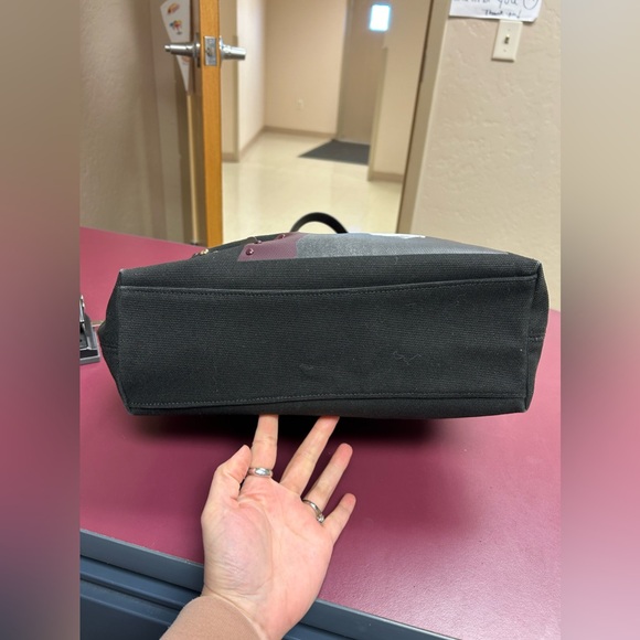 Coach Elvis tote - Picture 11 of 16